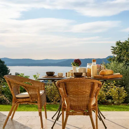 La Mascarana Апартаменты *