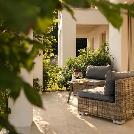 La Mascarana Апартаменты *